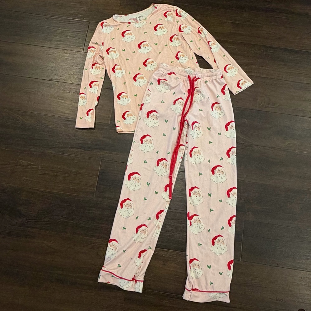 Sweet Honey Pink Santa Clause Head Print Pajama Set Size 12